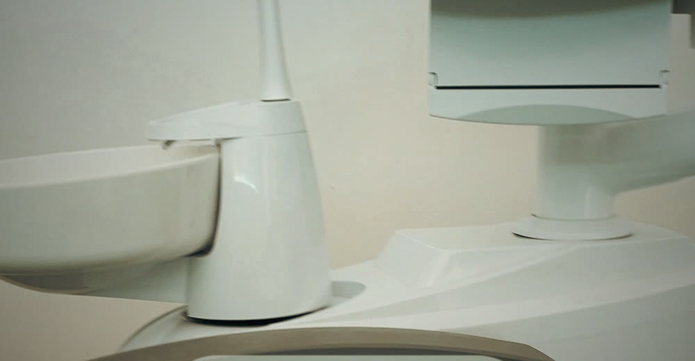 Escupidera y bandeja de la unidad dental